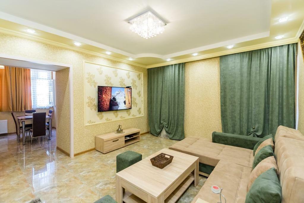 "Stella Artois"- Apartment Tbilisi Bagian luar foto