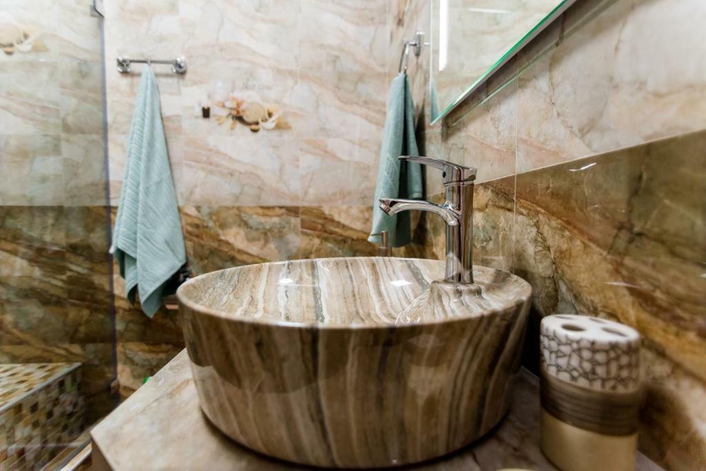 "Stella Artois"- Apartment Tbilisi Bagian luar foto
